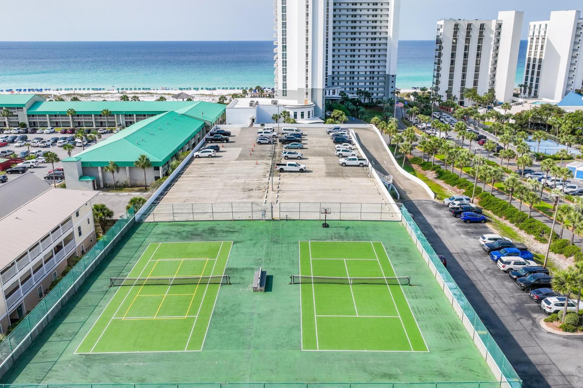 Pelican Beach Resort III Дестин Номер фото